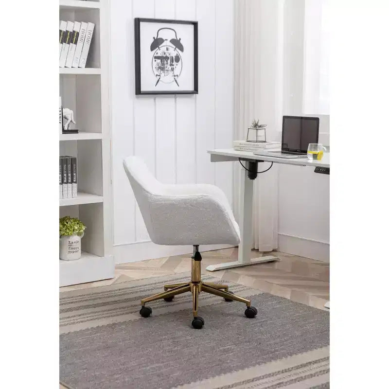 Fauteuil de bureau pivotant en tissu Teddy chic avec roulettes, chaise réglable en hauteur, chaise d'ordinateur chic pour bureau à domicile, mobilier de maison et de bureau